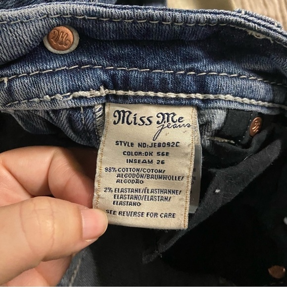 Miss Me Signature Skinny Stretch Cropped Jean Size 26 - Picture 7 of 12